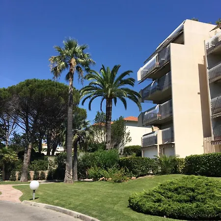 Appartement -piscine- Proche Bord De Et Centre Saint-Raphaël